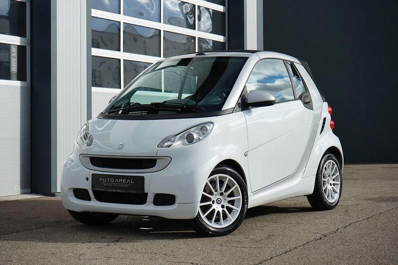 Weiß Gebraucht 2011 Smart ForTwo Cabrio Cabrio | 5.390 € (Fairer Preis) - Bild 1/4