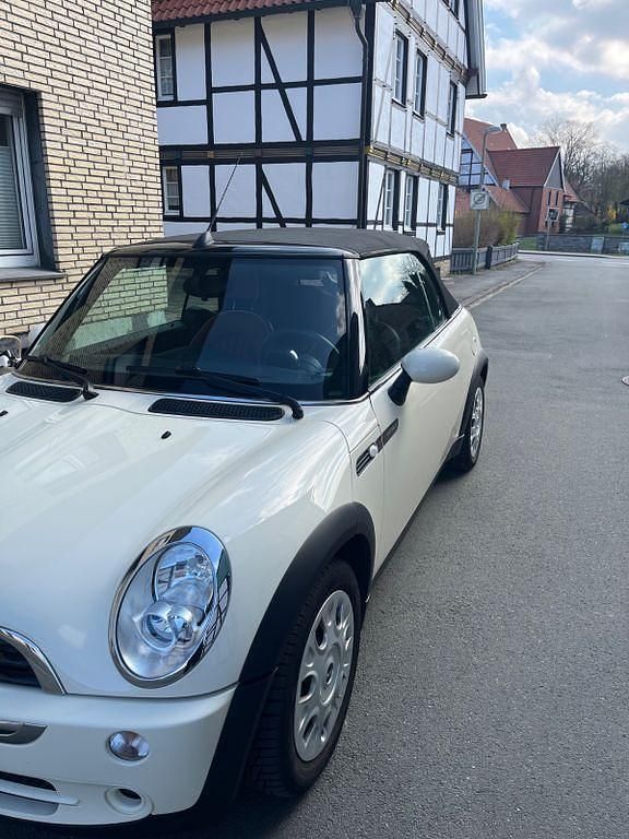 Gebraucht Mini Cooper Cabriolet 116 PS (85 kW) 2007 Weiß Cabrio
