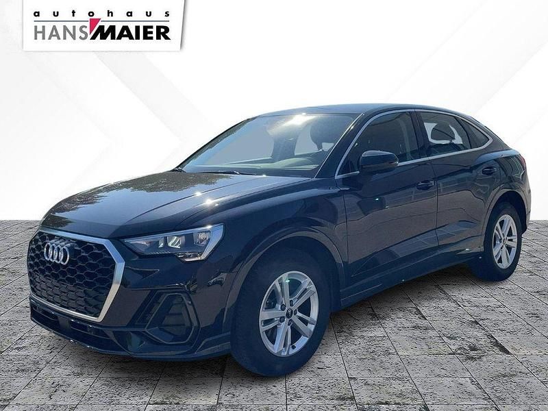 Mythosschwarz metallic Gebraucht 2022 Audi Q3 Sportback Basis SUV | 25.600 € (Fairer Preis) - Bild 1/4