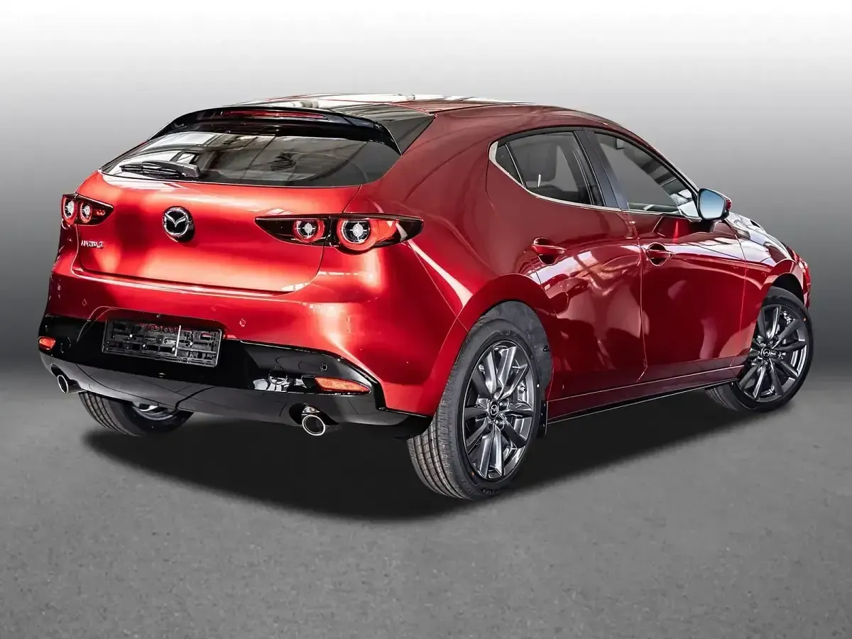 Gebraucht Mazda 3 Center-Line 140 PS (102 kW) 2026 Soul red crystal Limousine