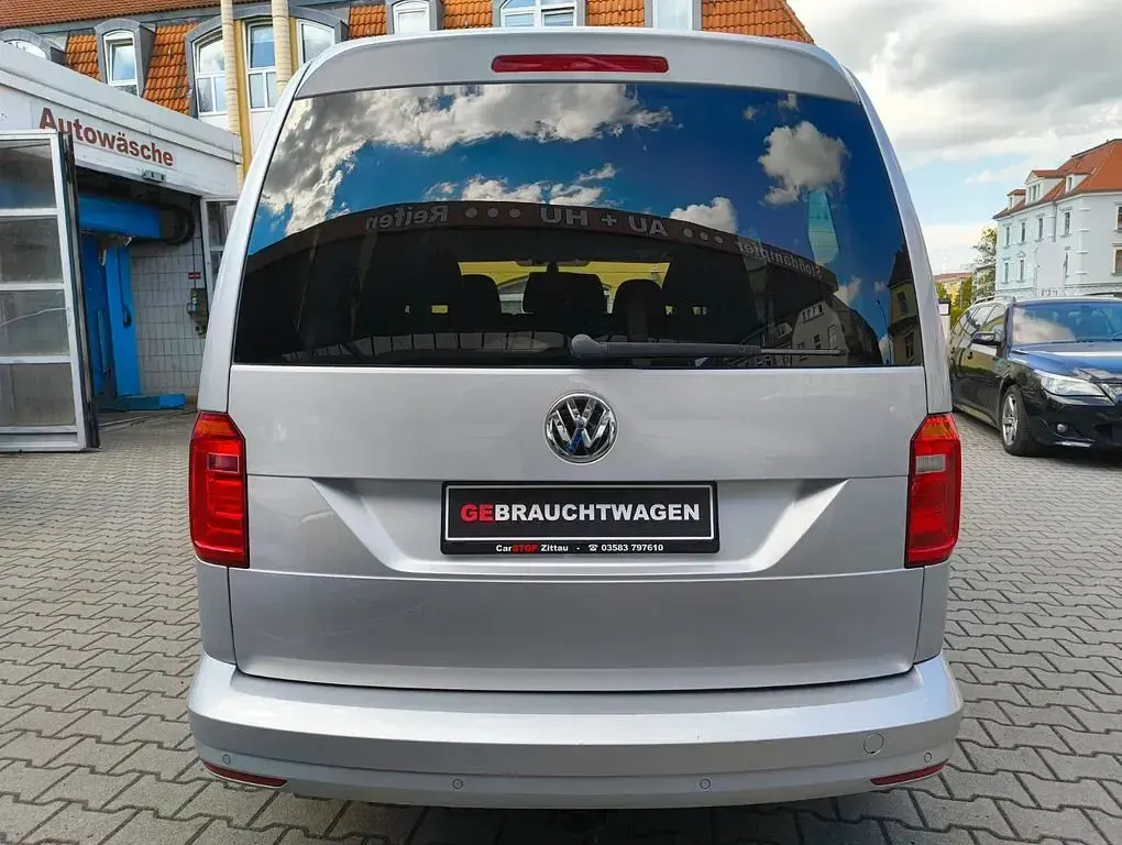 Gebraucht VW Caddy 150 PS (110 kW) 2016 Silber Van / Kleinbus