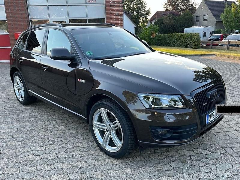Braun Gebraucht 2010 Audi Q5 S-line plus SUV | 11.500 € (Fairer Preis) - Bild 1/4
