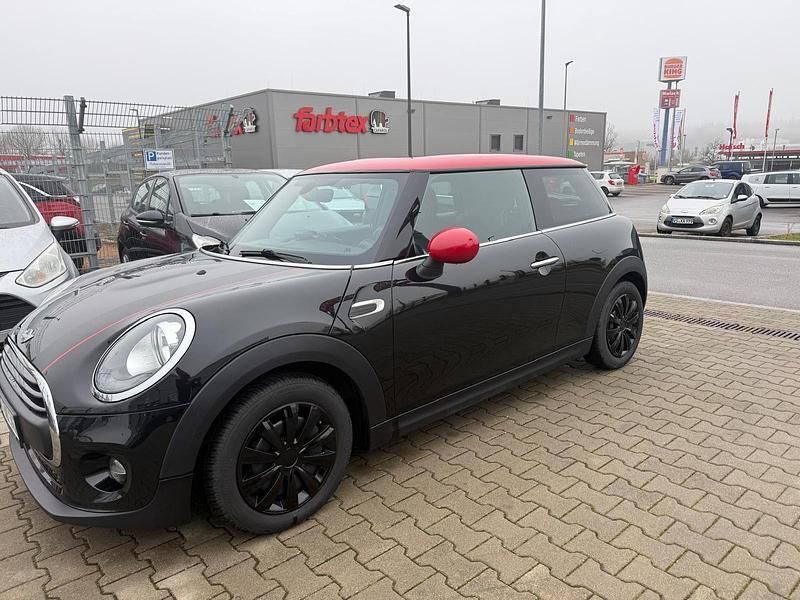 Schwarz Gebraucht 2015 Mini ONE Pepper Kleinwagen | 8.990 € (Fairer Preis) - Bild 1/4