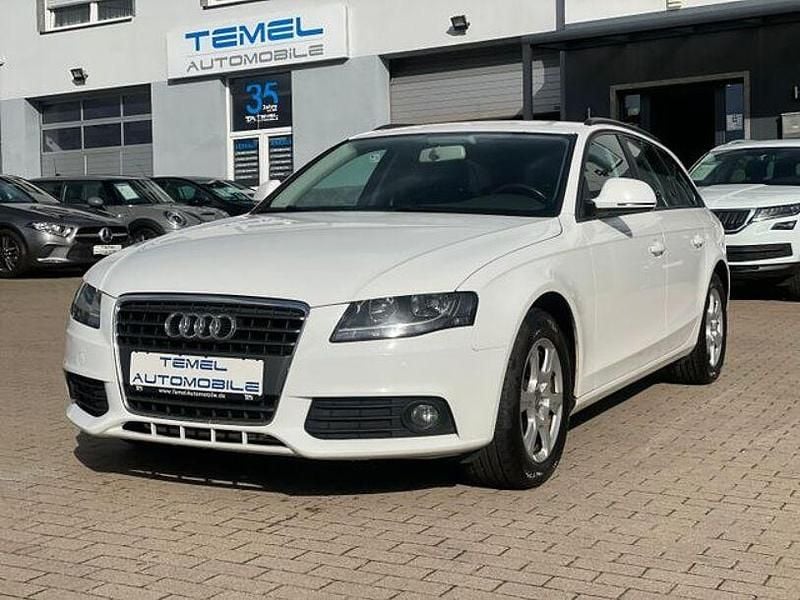 Weiß Gebraucht 2009 Audi A4 Attraction Kombi | 3.999 € (Guter Preis) - Bild 1/4