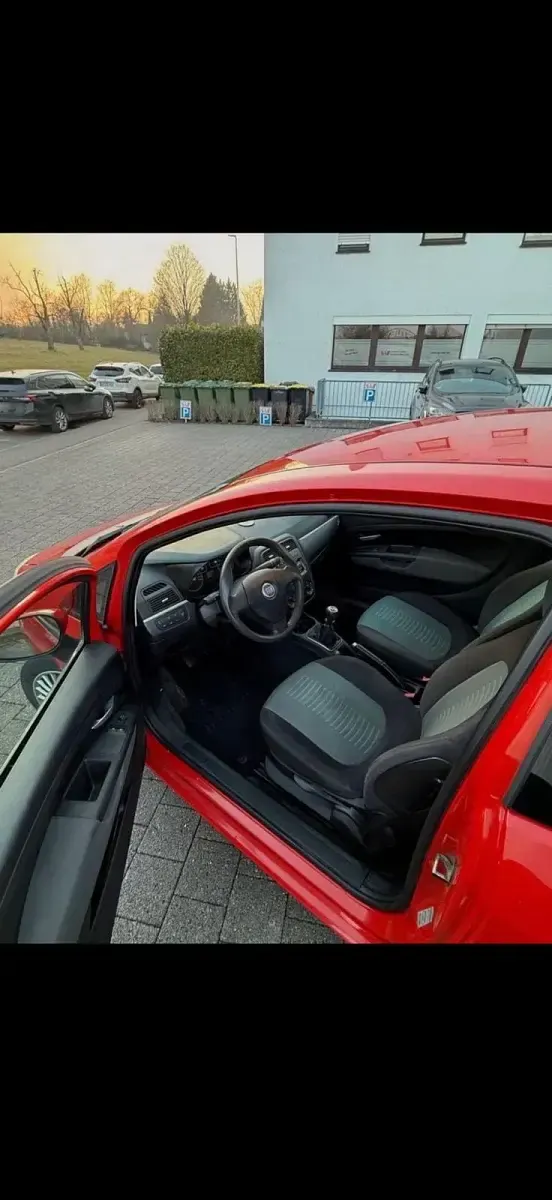 Używany Fiat Panda 110 KM (80 kW) 2007 Czerwony Hatchback