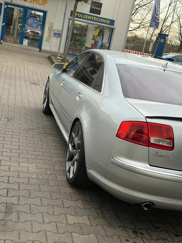 Gebraucht Audi A8L 335 PS (246 kW) 2005 Silber Limousine