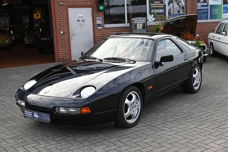 Second-hand Porsche 928 330 CP (242 kW) 1991 Negru Coupe