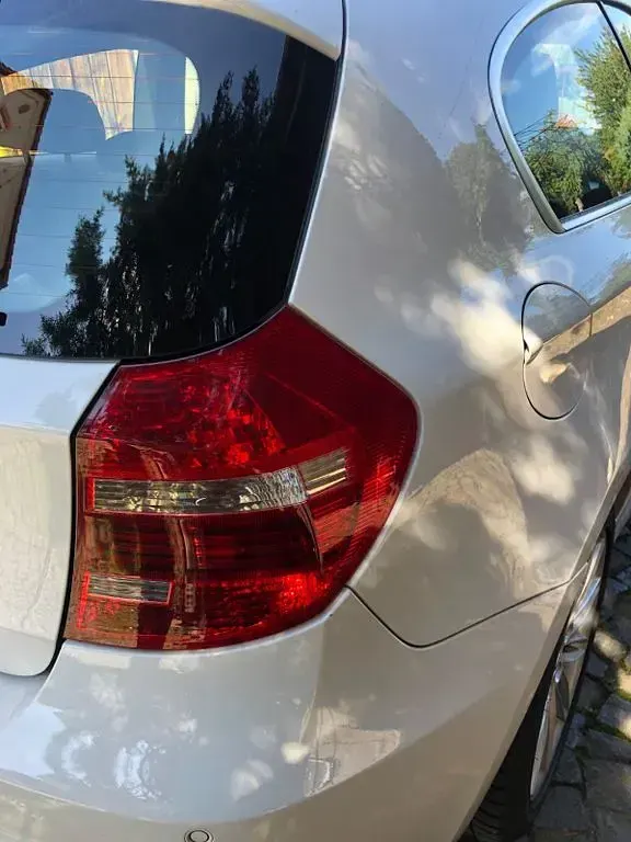 Gebraucht BMW 123 Performance 204 PS (150 kW) 2011 Weiß Kleinwagen