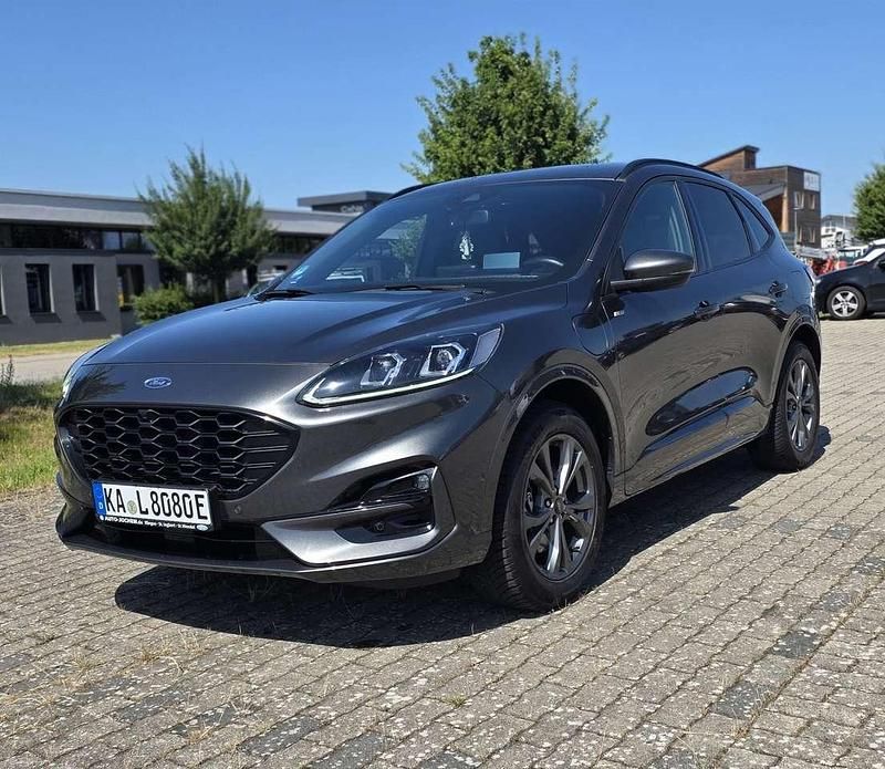 Grau Gebraucht 2021 Ford Kuga ST-Line X SUV | 23.000 € (Fairer Preis) - Bild 1/4