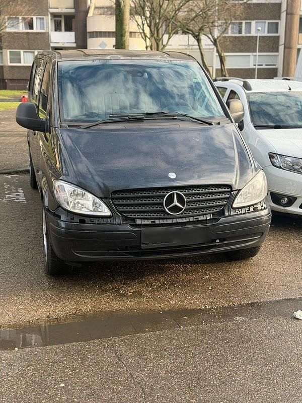 Schwarz Gebraucht 2007 Mercedes Vito Van | 4.200 € (Superpreis) - Bild 1/4