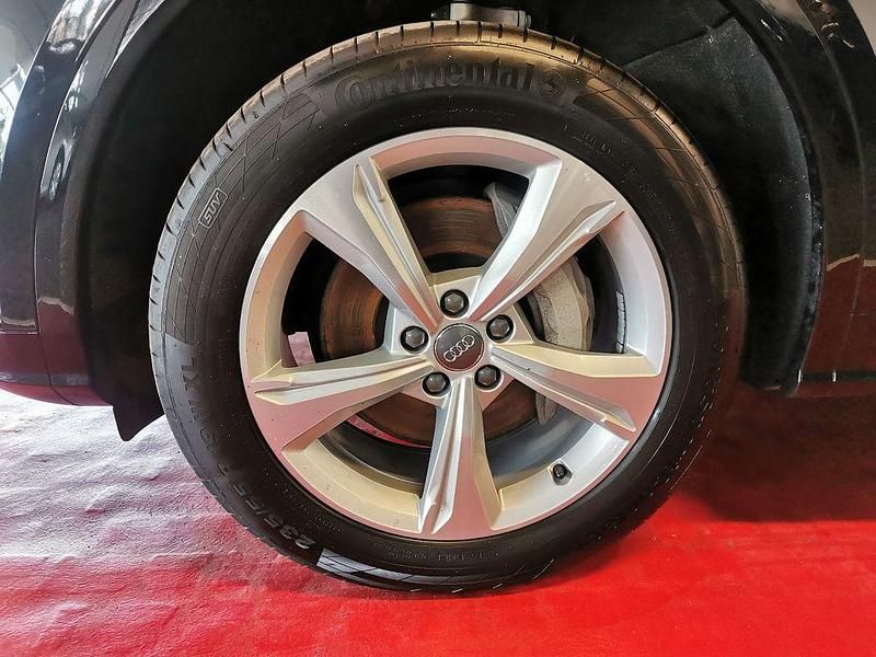 Gebraucht Audi Q5 Comfort 252 PS (185 kW) 2020 Schwarz SUV