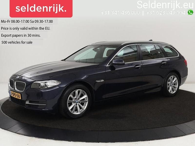 Blau Gebraucht 2013 BMW 528 Luxury Line Limousine | 8.900 € (Fairer Preis) - Bild 1/4