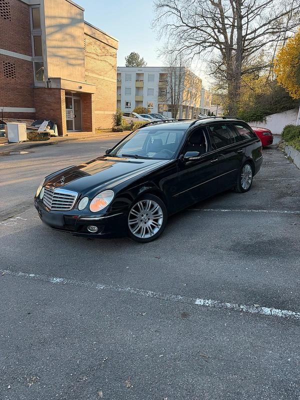 Second-hand Mercedes E280 190 CP (139 kW) 2006 Negru Break