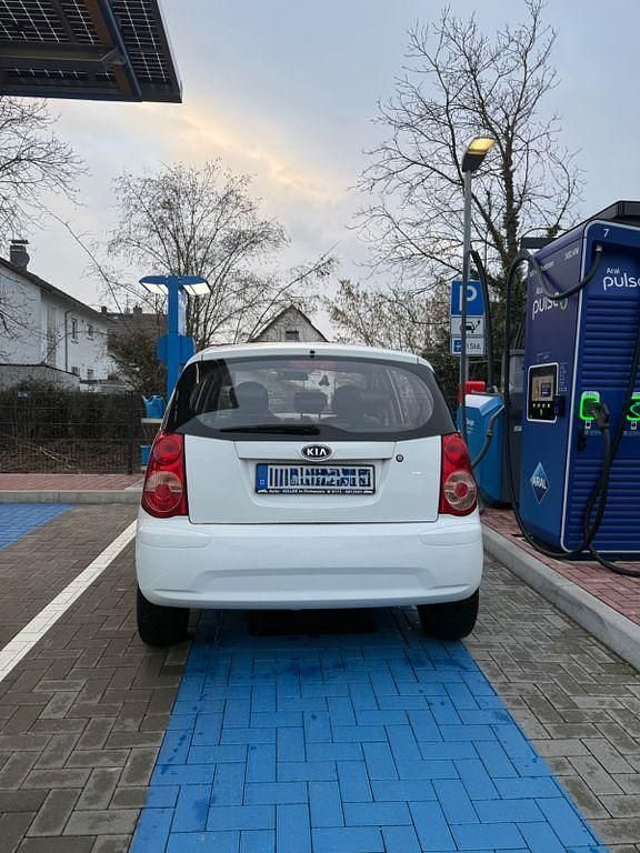 Gebraucht Kia Picanto Start 65 PS (47 kW) 2010 Weiß Kleinwagen