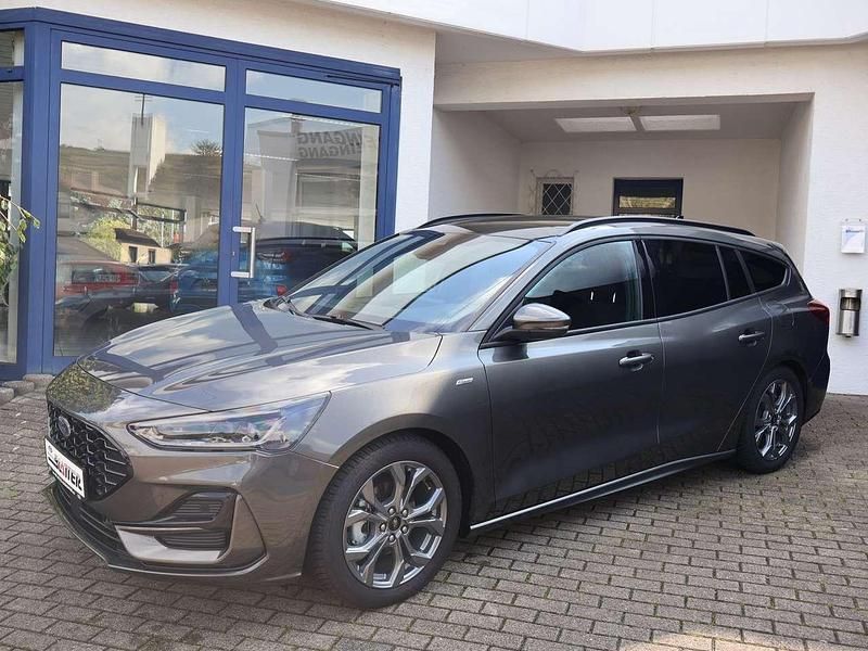 Gebraucht Ford Focus ST-Line 155 PS (114 kW) 2024 Magnetic Kombi