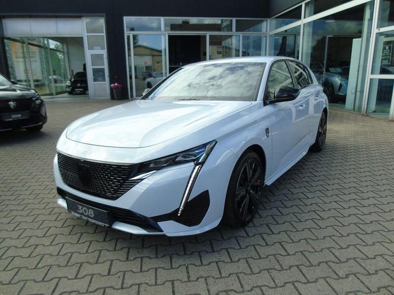 Weiß Neu 2025 Peugeot 308 GT Limousine | 29.990 € (Superpreis) - Bild 1/4
