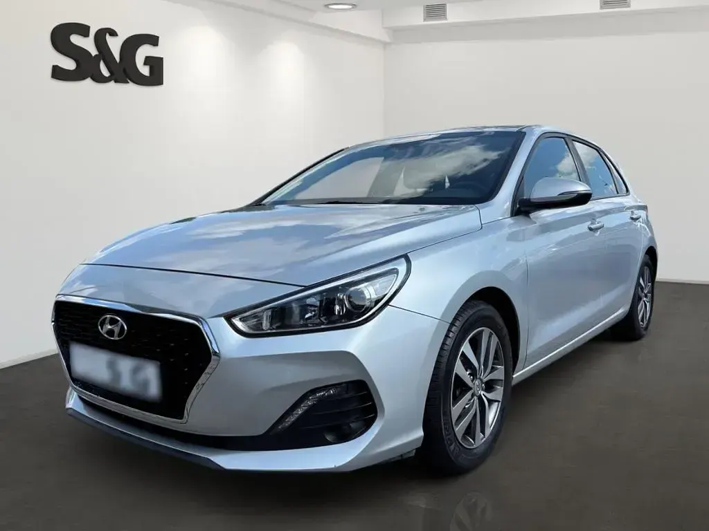 Gebraucht Hyundai i30 Trend 99 PS (72 kW) 2021 Limousine