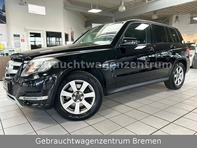 Gebraucht Mercedes GLK200 143 PS (105 kW) 2012 Schwarz SUV