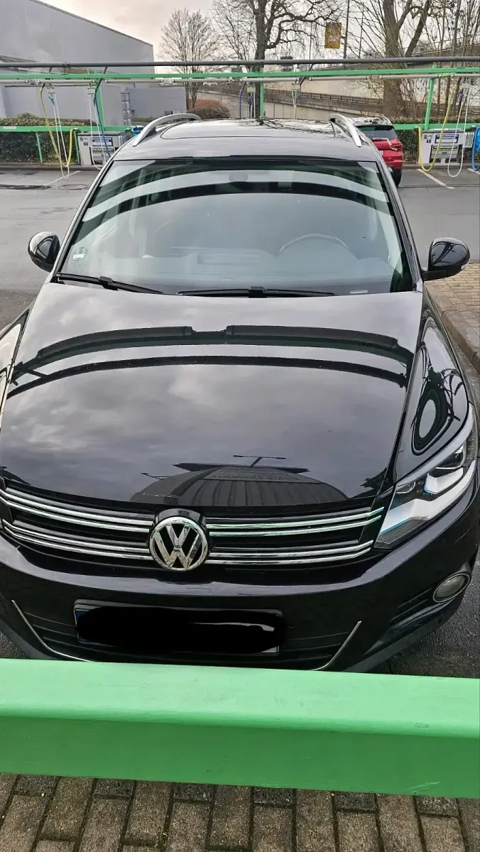 Gebraucht VW Tiguan Sport 140 PS (102 kW) 2014 Schwarz SUV