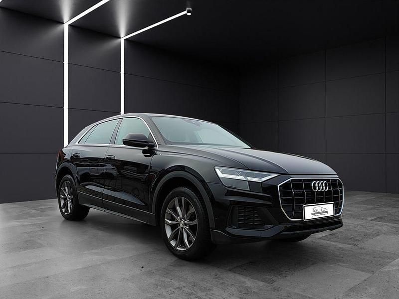 Gebraucht Audi Q8 Ambiente 231 PS (169 kW) 2021 Schwarz SUV