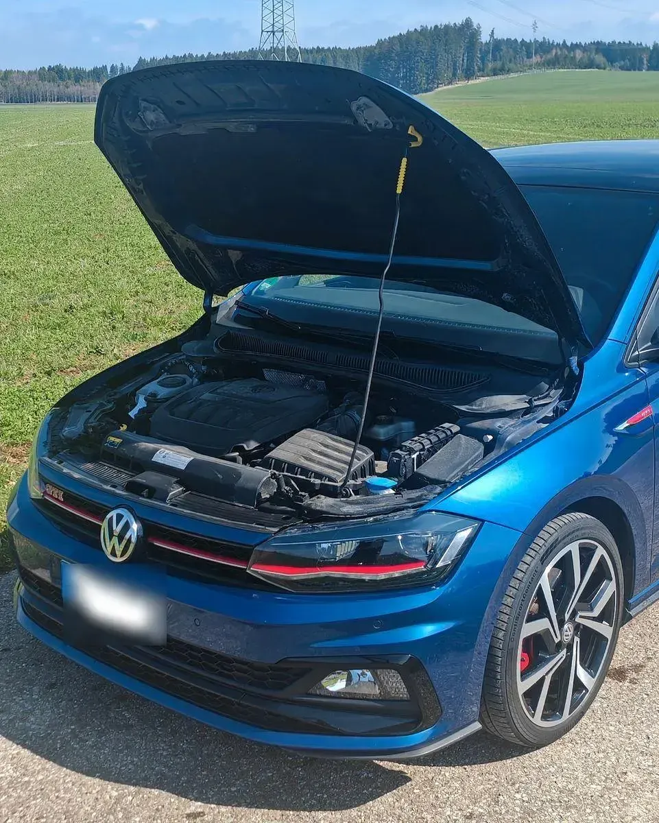 Gebraucht VW Polo Beats 200 PS (147 kW) 2019 Blau Kleinwagen