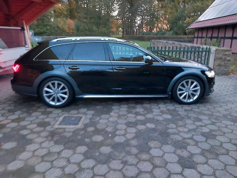 Gebraucht Audi A6 Allroad 218 PS (160 kW) 2017 Schwarz Kombi