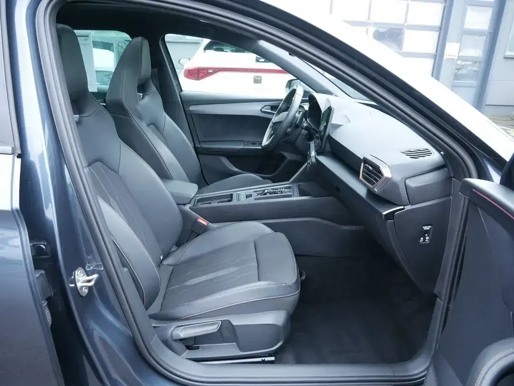 Gebraucht Cupra Leon VZ 310 PS (228 kW) 2022 Grau Limousine