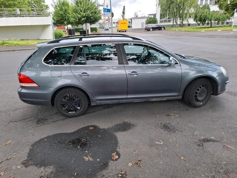 Grau Gebraucht 2007 VW Golf V Kombi | 1.499 € (Superpreis) - Bild 1/4