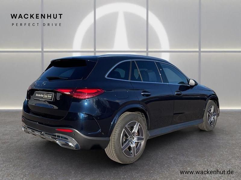 Gebraucht Mercedes GLC220 Premium 197 PS (144 kW) 2023 Blau SUV