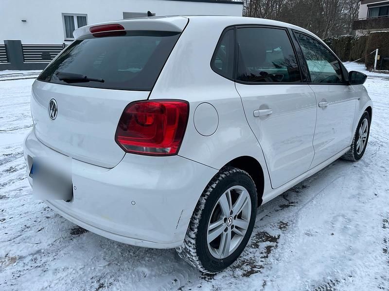 Gebraucht VW Polo Match 75 PS (55 kW) 2012 Weiß Kleinwagen