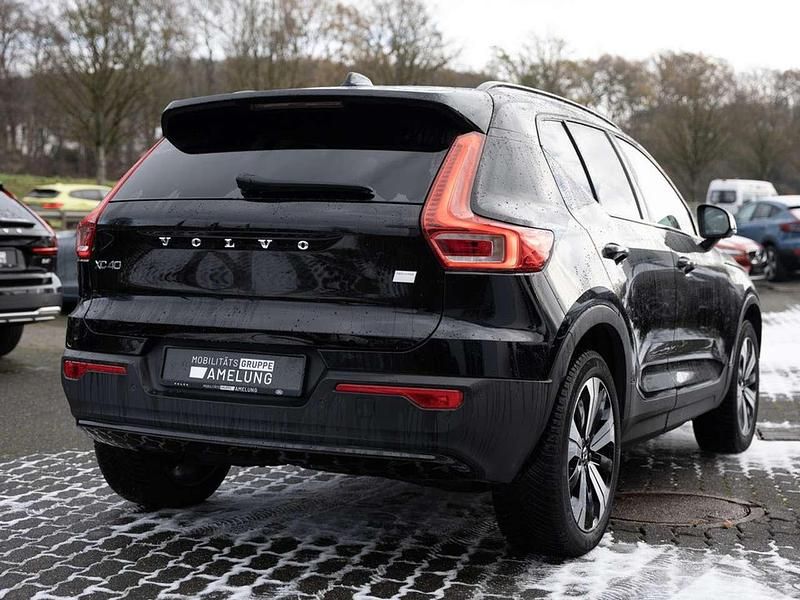 Gebraucht Volvo XC40 Core 169 kW (231 PS) 2022 Schwarz SUV