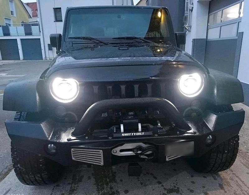 Schwarz Gebraucht 2014 Jeep Wrangler SUV | 25.000 € (Fairer Preis) - Bild 1/4