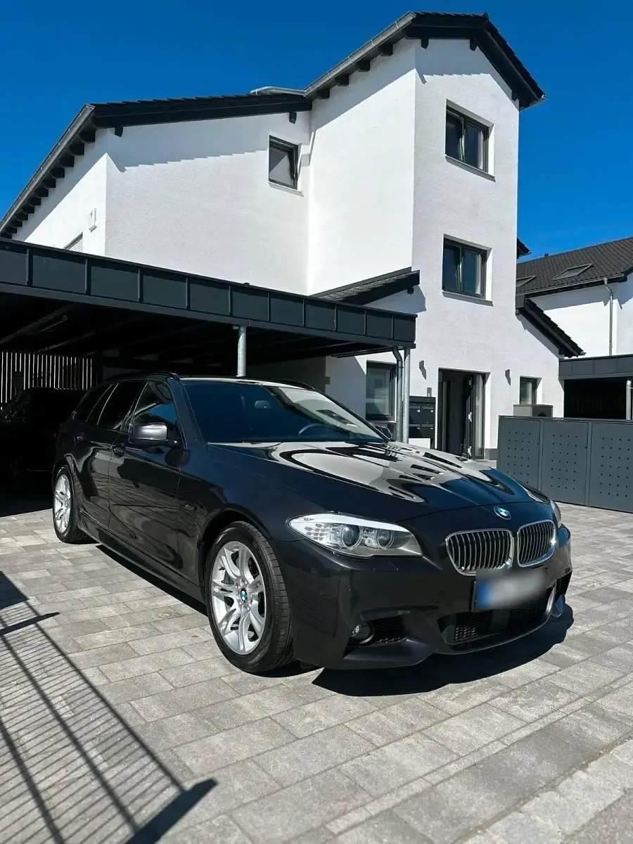 Gebraucht BMW 535 Shadowline 313 PS (230 kW) 2013 Grau Kombi