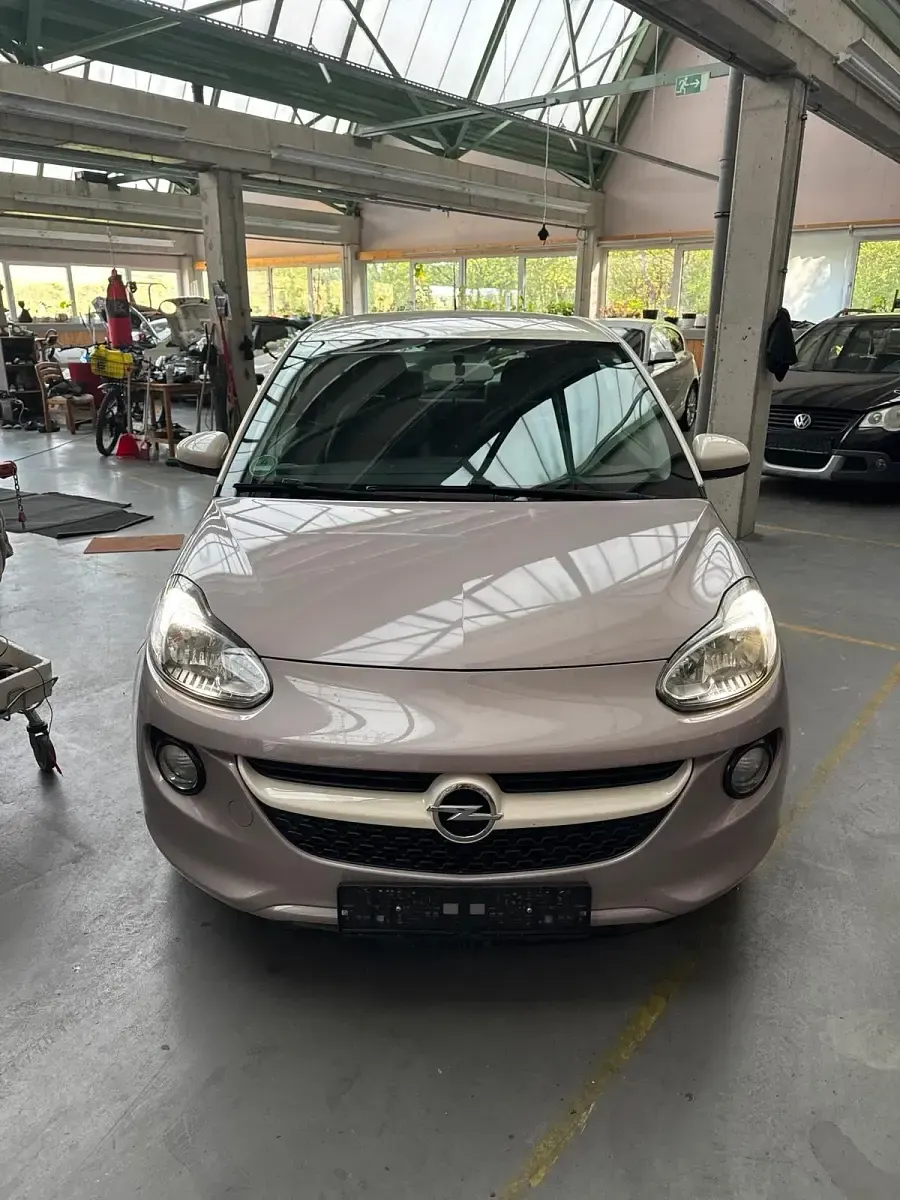 Gebraucht Opel Adam 87 PS (63 kW) 2014 Violet Kleinwagen