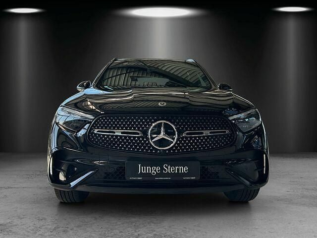 Gebraucht Mercedes GLC400d Advanced 252 PS (185 kW) 2023 Obsidianschwarz SUV