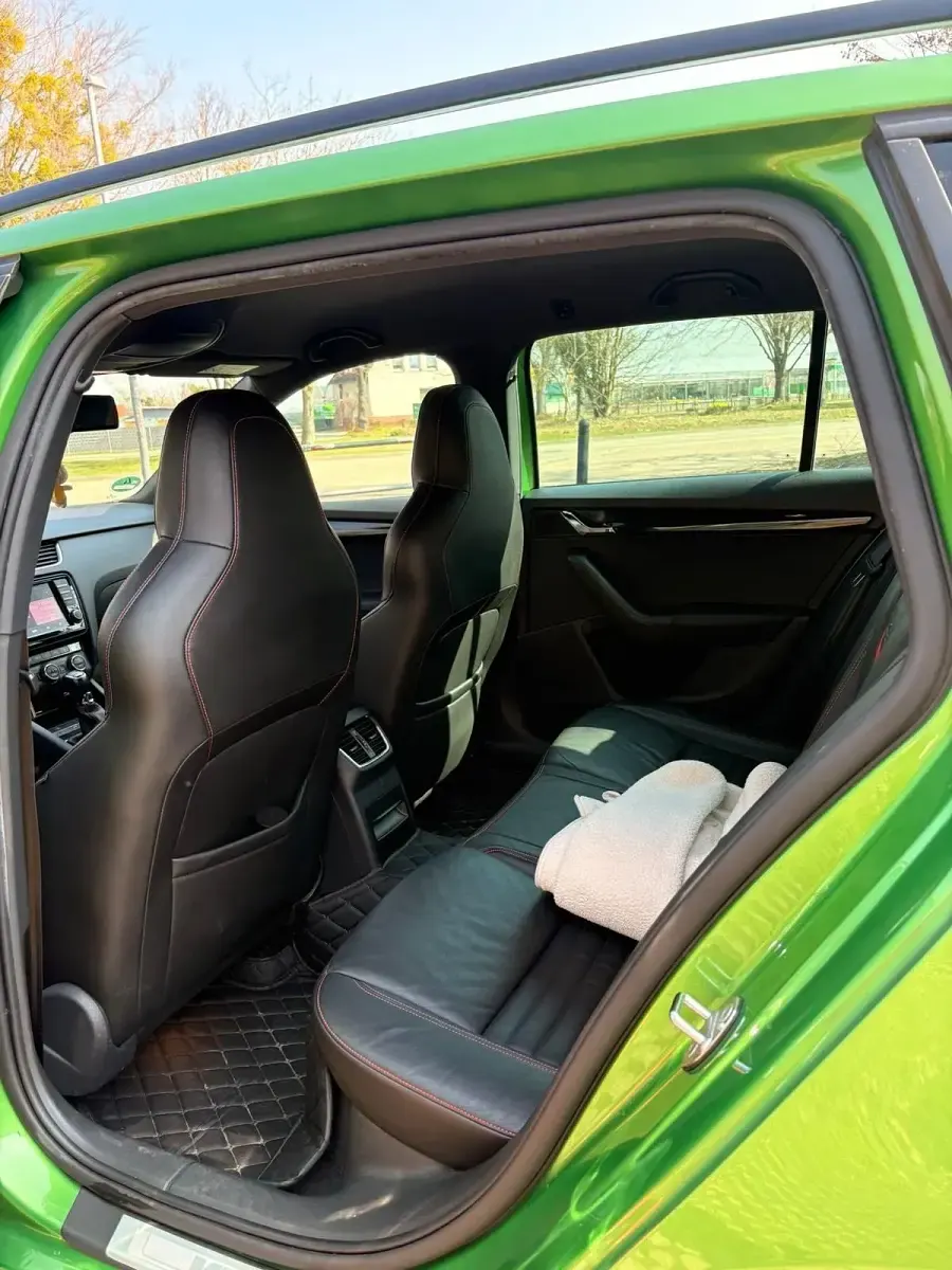 Gebraucht Skoda Octavia RS 220 PS (161 kW) 2017 Grün Kombi