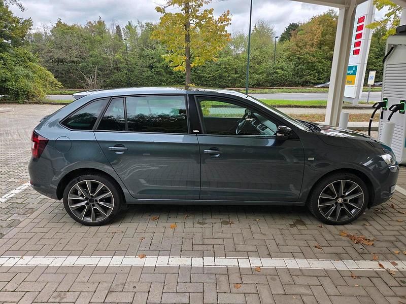Gebraucht Skoda Rapid 110 PS (80 kW) 2015 Grau Kombi