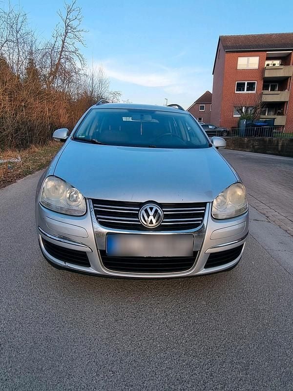 Gebraucht VW Golf V 105 PS (77 kW) 2009 Silber Kombi