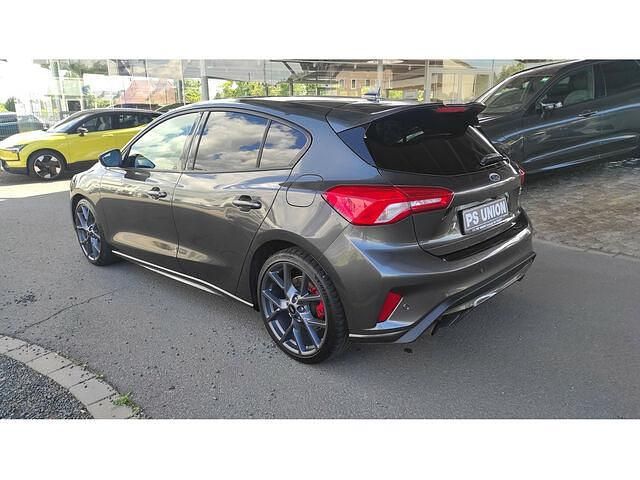 Gebraucht Ford Focus ST 280 PS (205 kW) 2021 Grau / magnetic grau Limousine