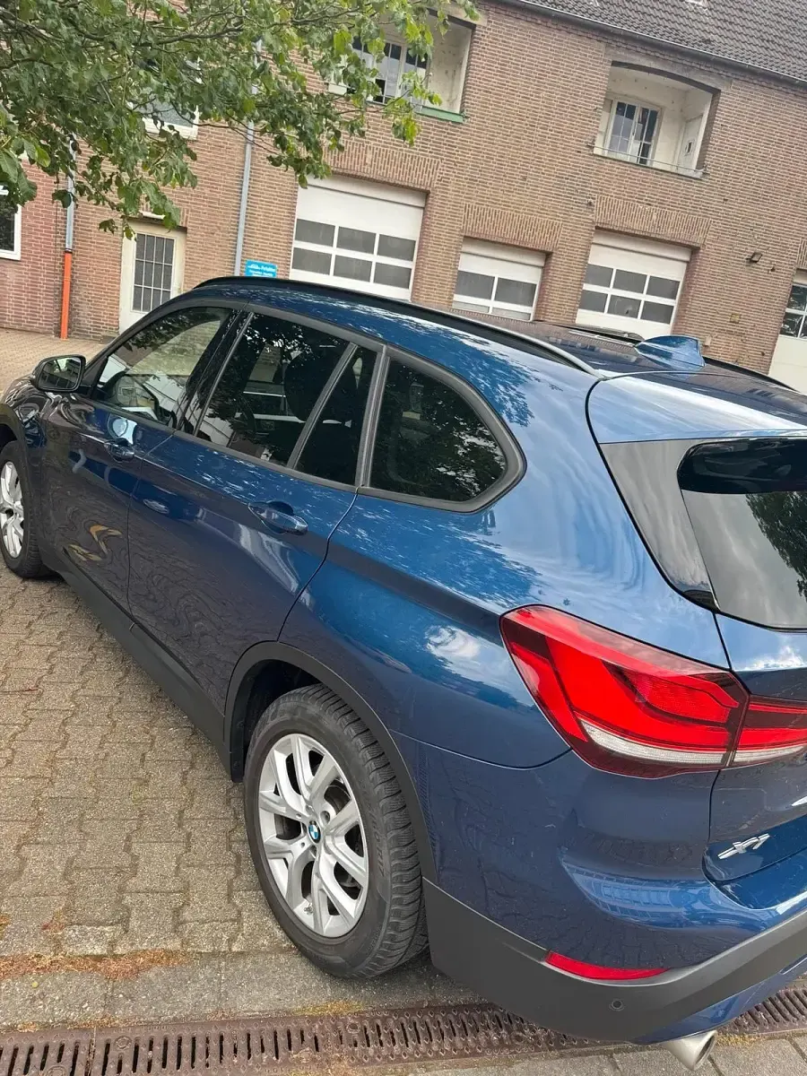Gebraucht BMW X1 2022 Blau SUV