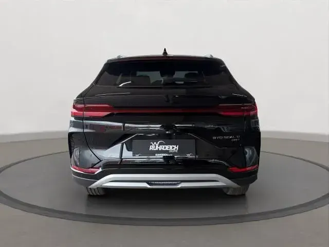Używany BYD Seal U Design 324 KM (238 kW) 2026 Czarny SUV