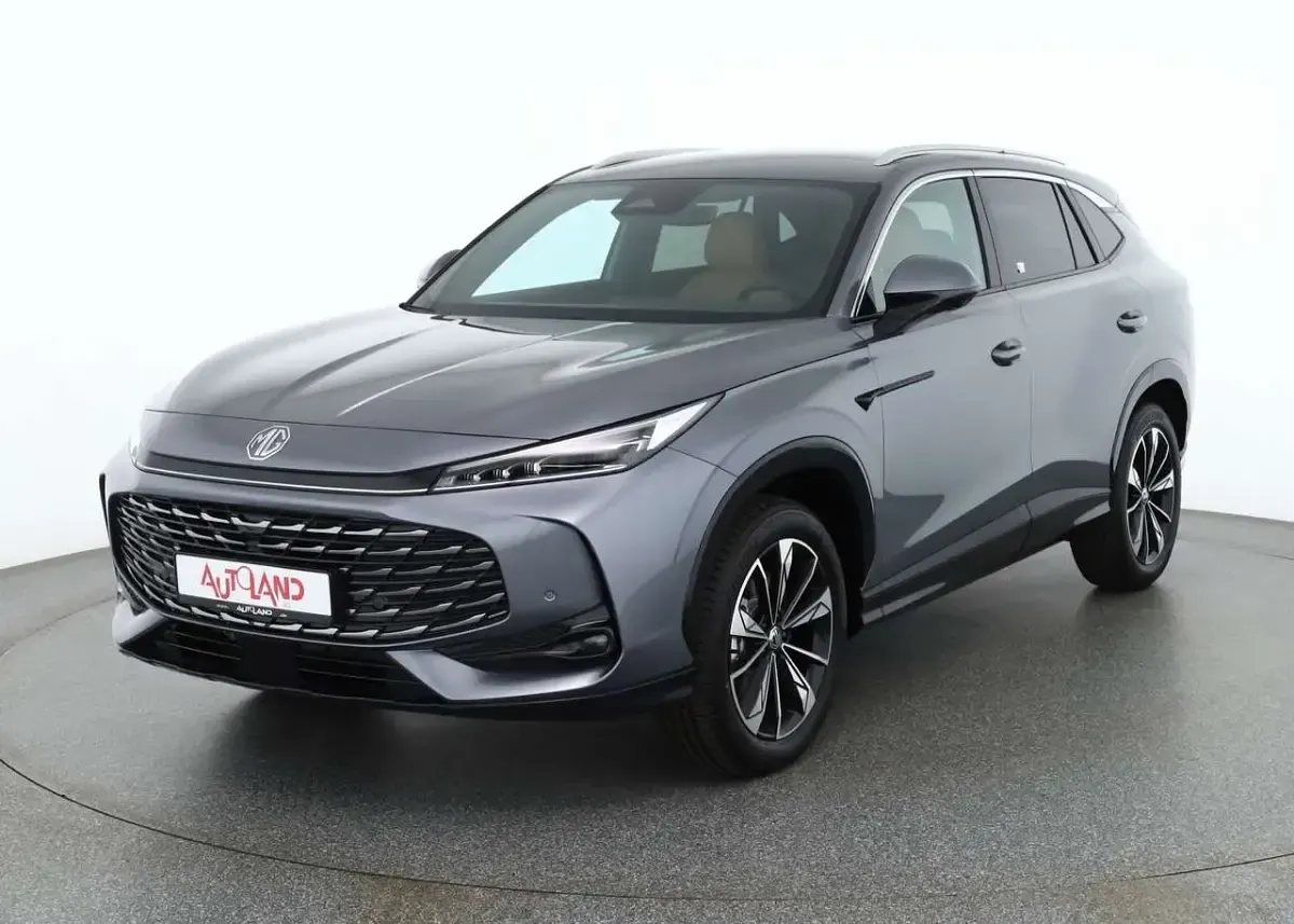 Neu MG HS Luxury 224 PS (164 kW) 2026 Weiß SUV