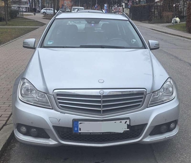 Gebraucht Mercedes C200 Elegance 136 PS (100 kW) 2011 Silber Kombi