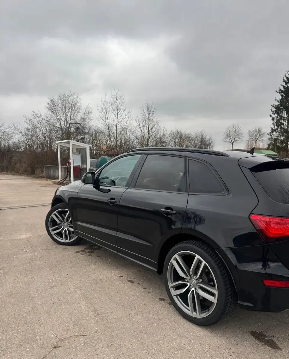 Second-hand Audi SQ5 Advanced 326 CP (239 kW) 2013 Negru SUV