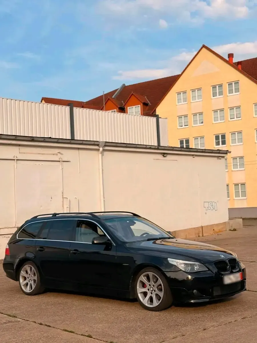 Gebraucht BMW 530 260 PS (191 kW) 2005 Schwarz Kombi