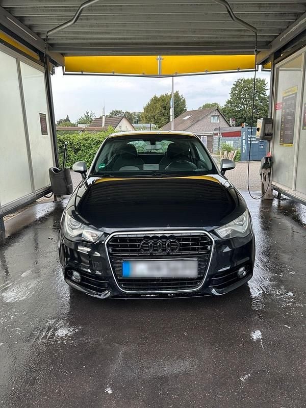 Second-hand Audi A1 122 CP (89 kW) 2011 Negru Hatchback