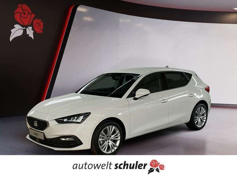 "candy" weiss Gebraucht 2024 Seat Leon Style Limousine | 22.470 € (Fairer Preis) - Bild 1/4