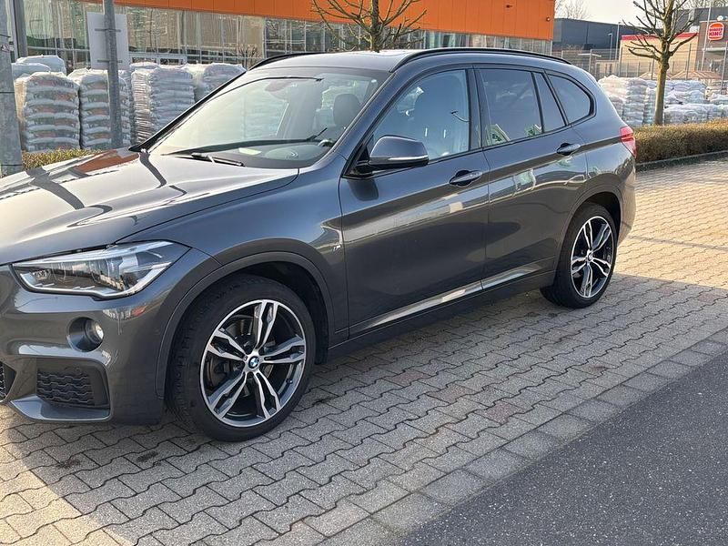 Gebraucht BMW X1 M Sport 190 PS (139 kW) 2016 Grau SUV