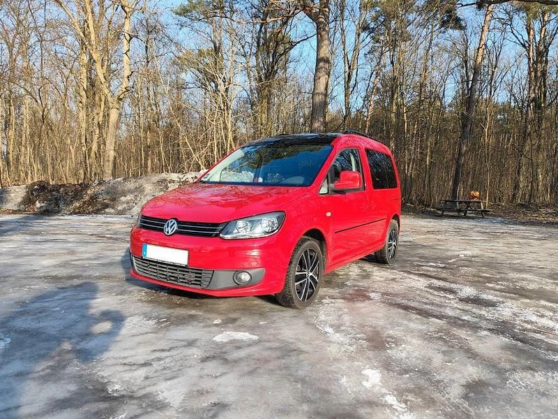 Gebraucht VW Caddy Edition 105 PS (77 kW) 2012 Rot Van / Kleinbus