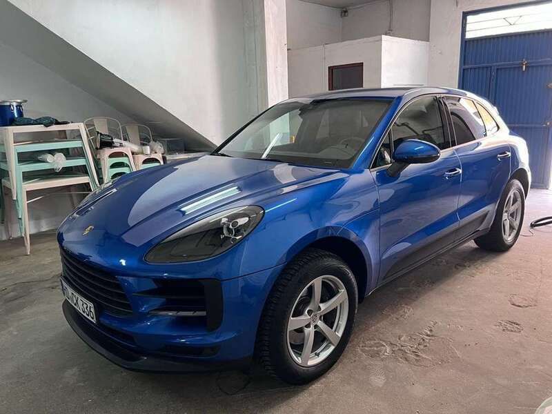 Blau Gebraucht 2020 Porsche Macan SUV | 50.000 € (Fairer Preis) - Bild 1/4
